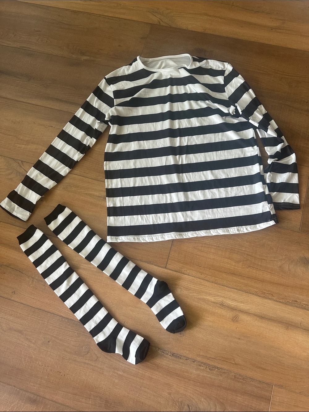 SHEIN Black and White Striped Long Sleeve Top